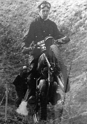 Brian competing at the Paley Cup Trial at Tower Hill in January 1962.