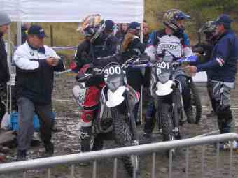 Clean bike and rider. Not for long though d2d_thornhill_2008